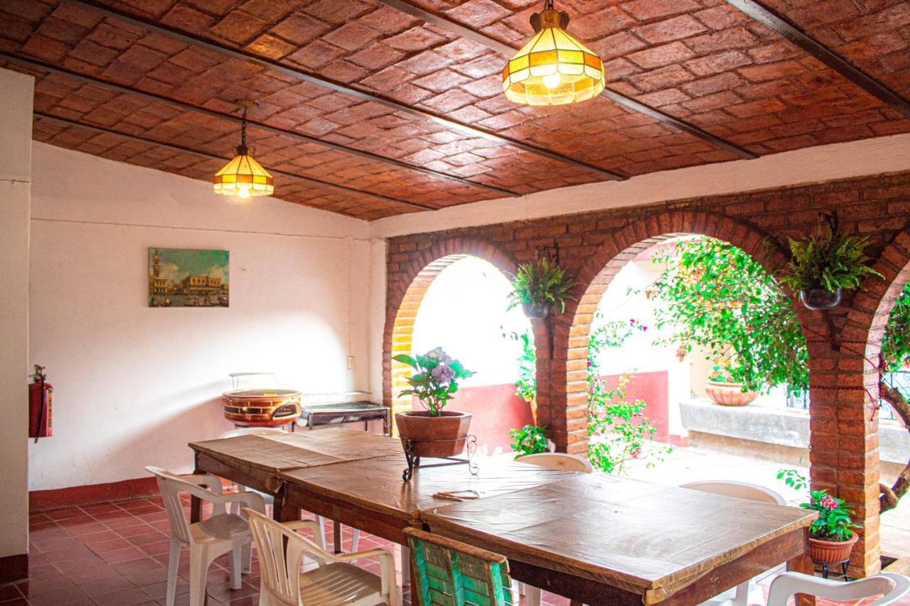 Villa Flores, Casa En El Centro De Mascota Buitenkant foto